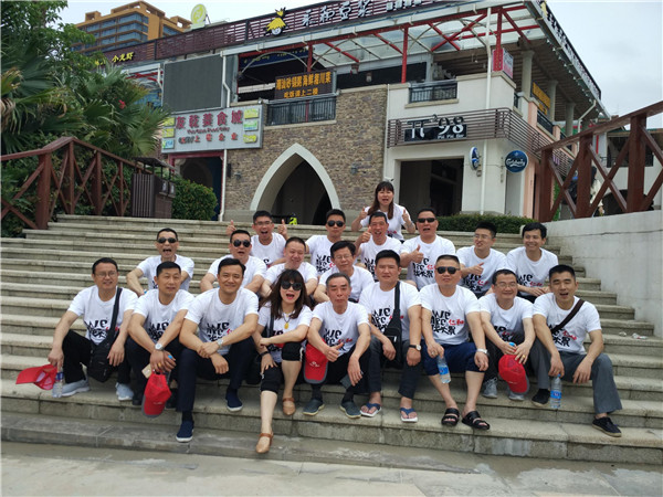 2427d59fb38f7efe3364a3a856771ea7_副本.jpg